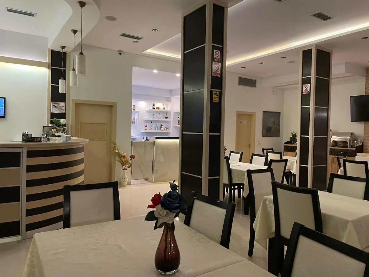 Hotel Ergi Durrës 알바니아