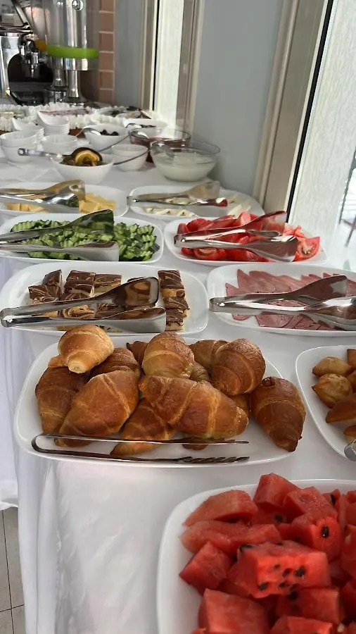 Hotel Ergi Durrës 3*,  Albanien